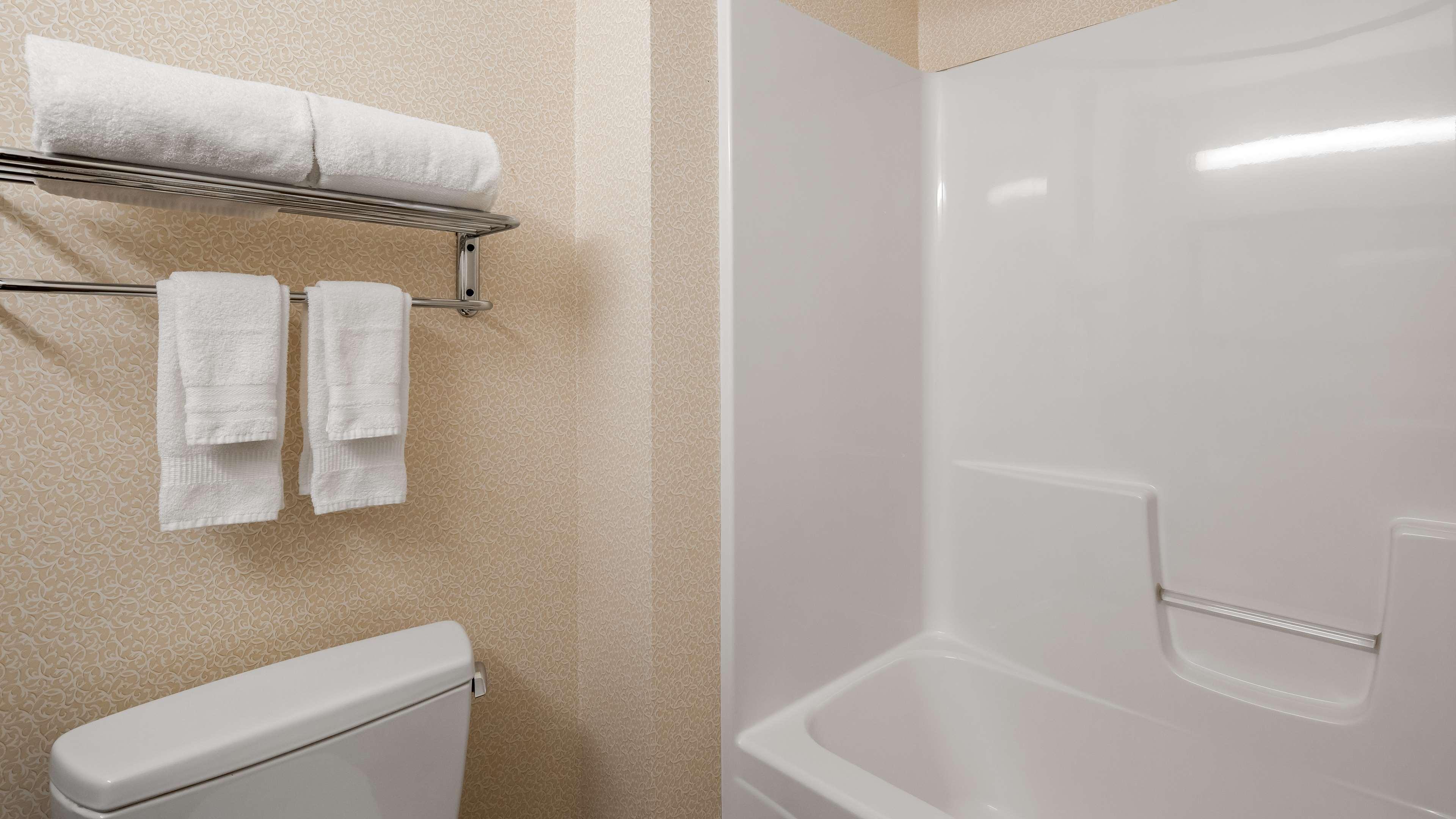 Best Western North Roanoke Troutville Ngoại thất bức ảnh