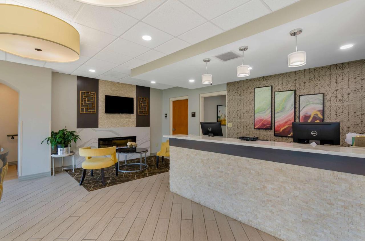 Best Western North Roanoke Troutville Ngoại thất bức ảnh